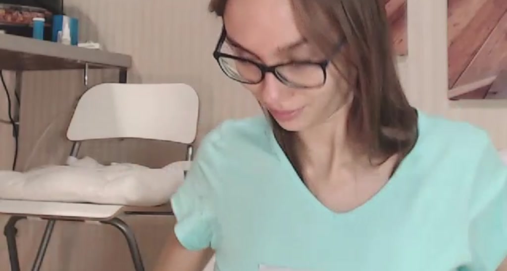 TopSkinny video thumbnail