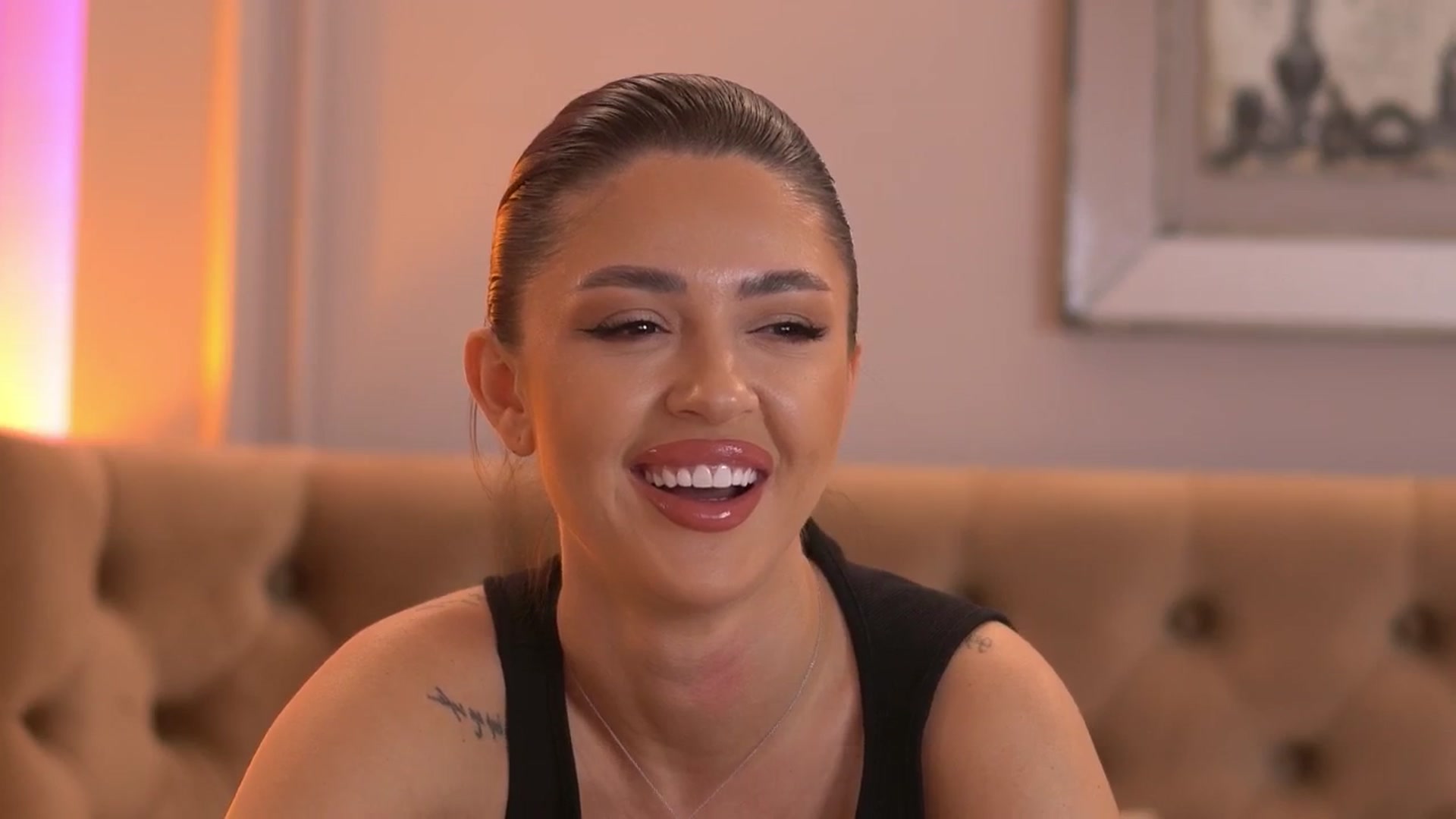 AshleyBae video thumbnail