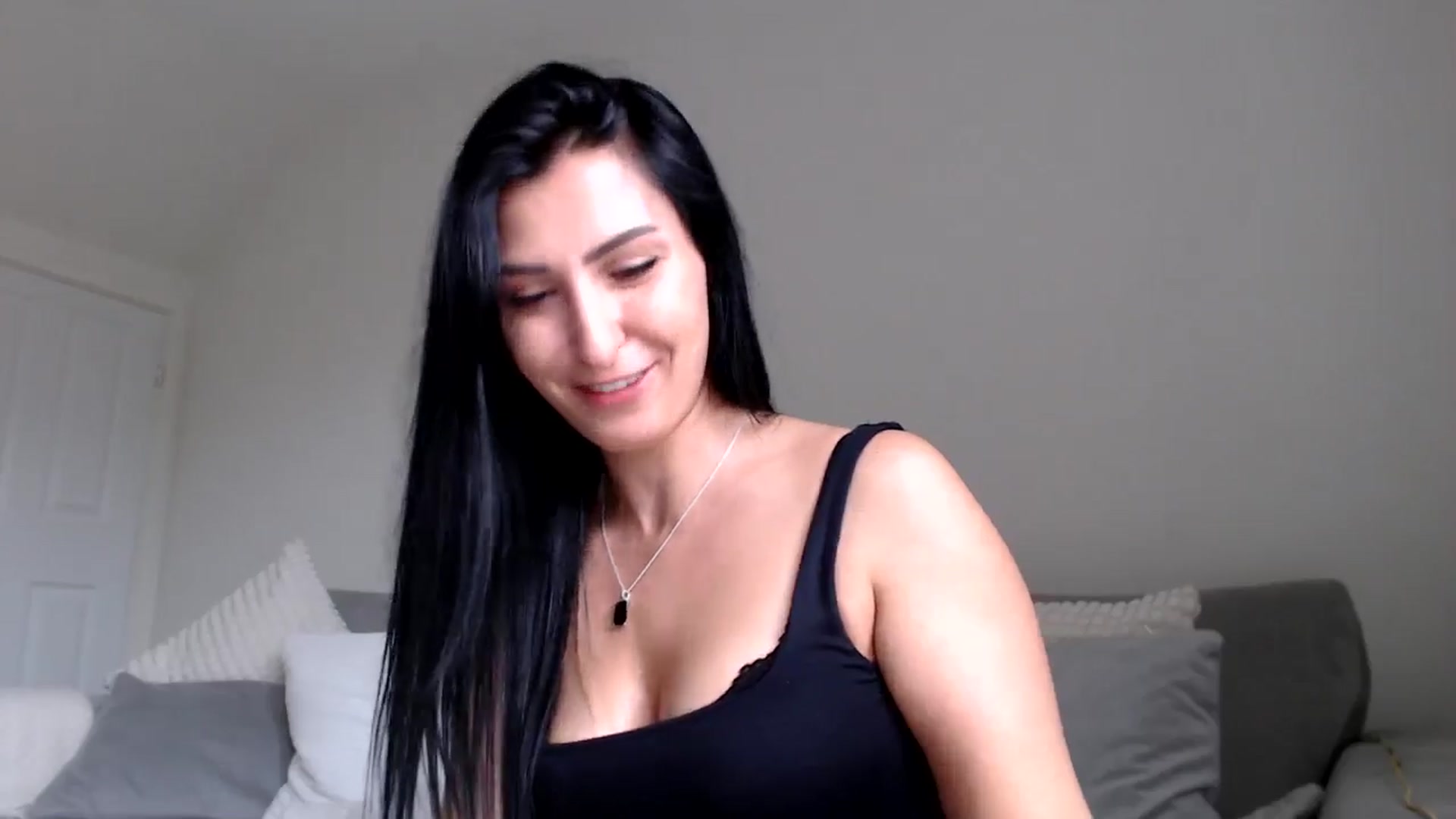 LeahIson video thumbnail