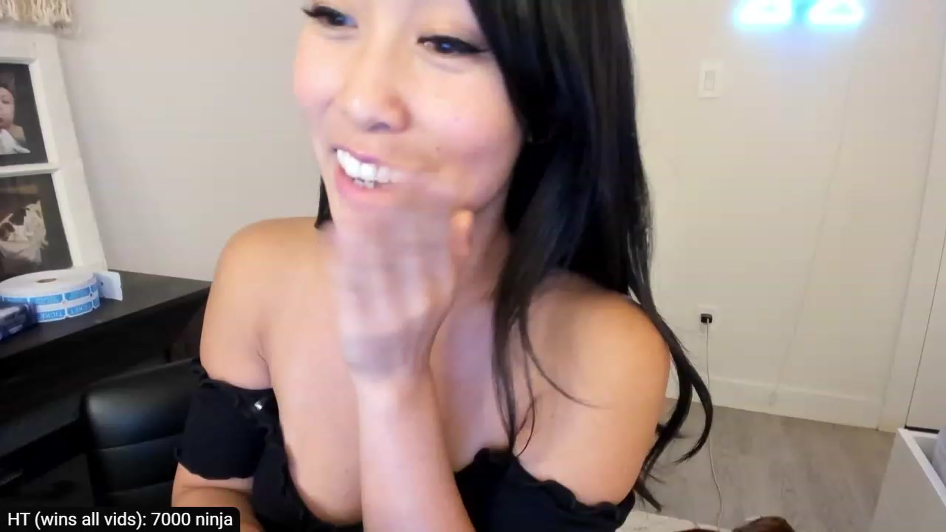 AdorableDee video thumbnail