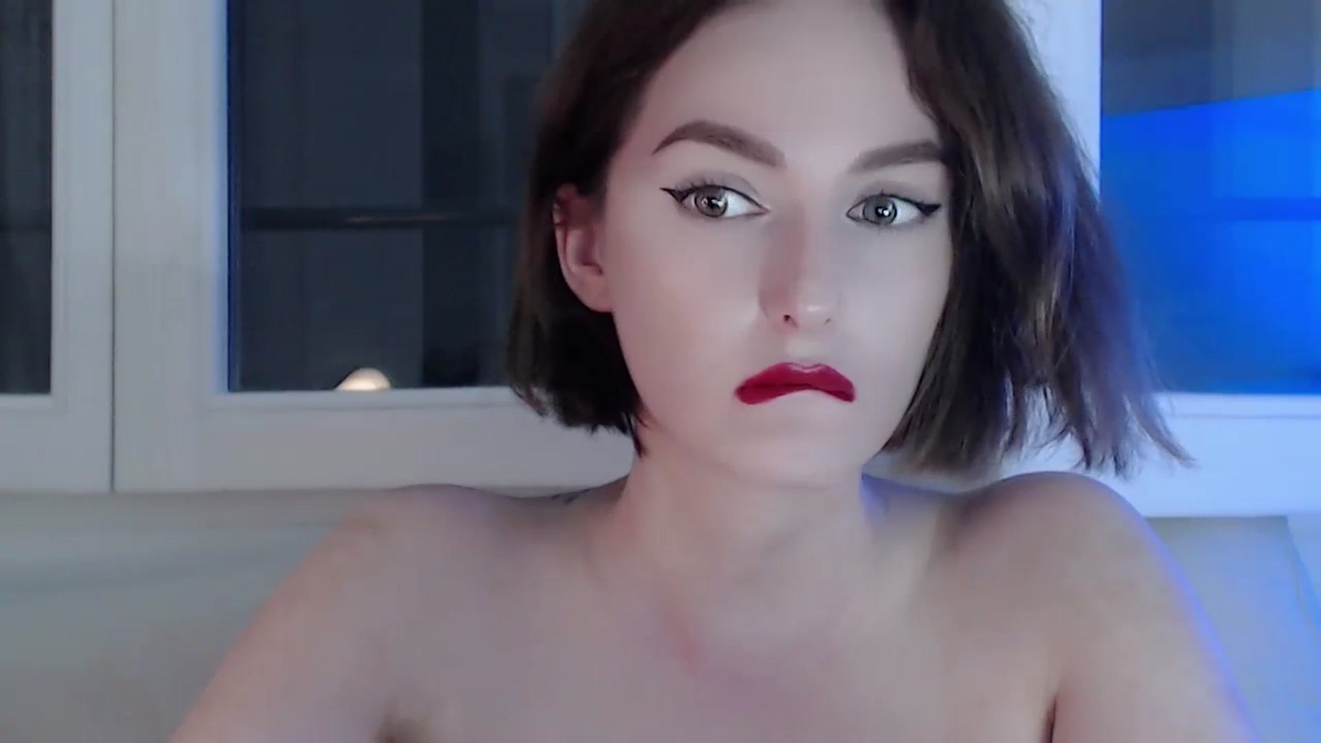 Red_Lips_Girl video thumbnail