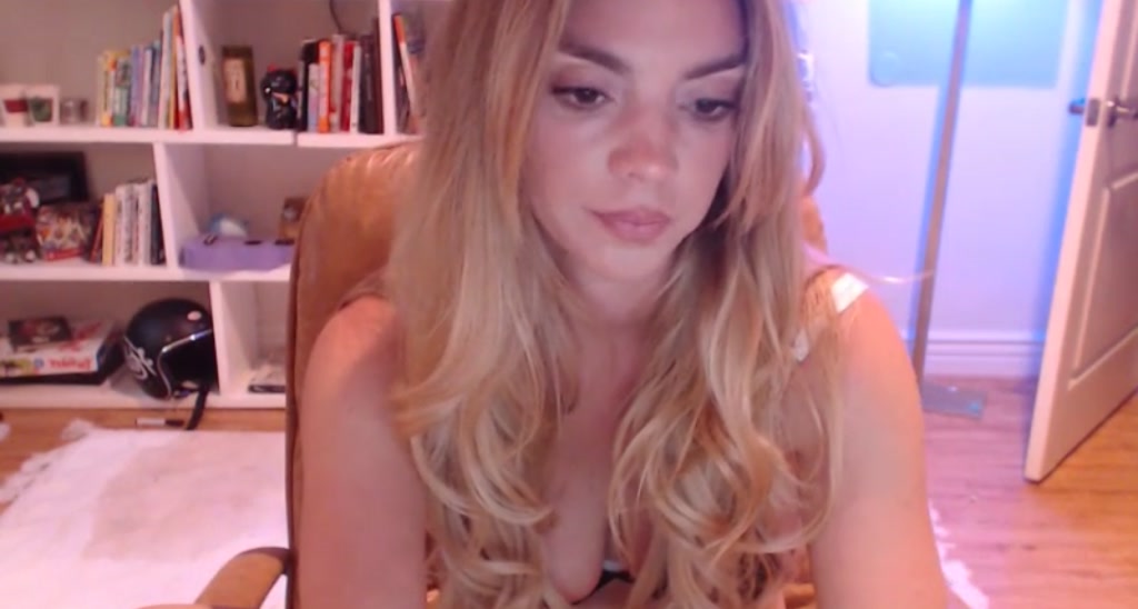 NikiSkyler video thumbnail