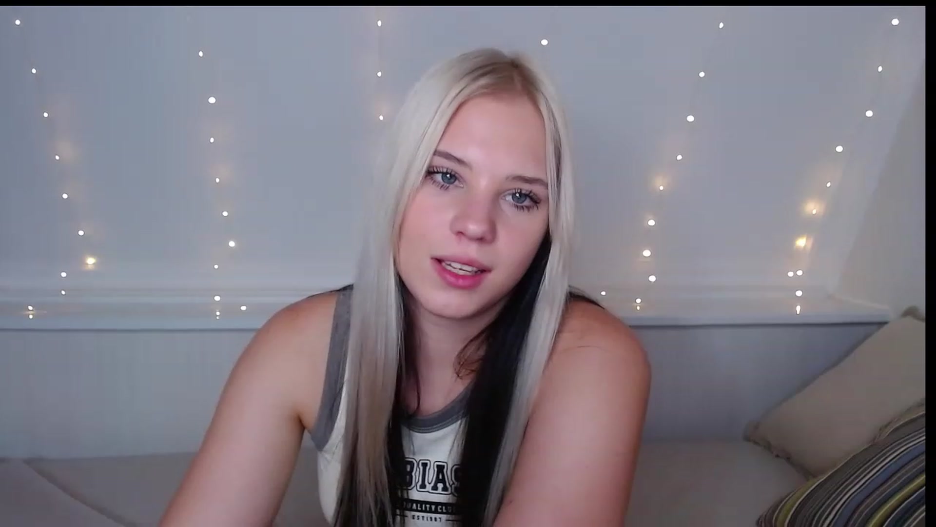 Little_k1ttyy video thumbnail