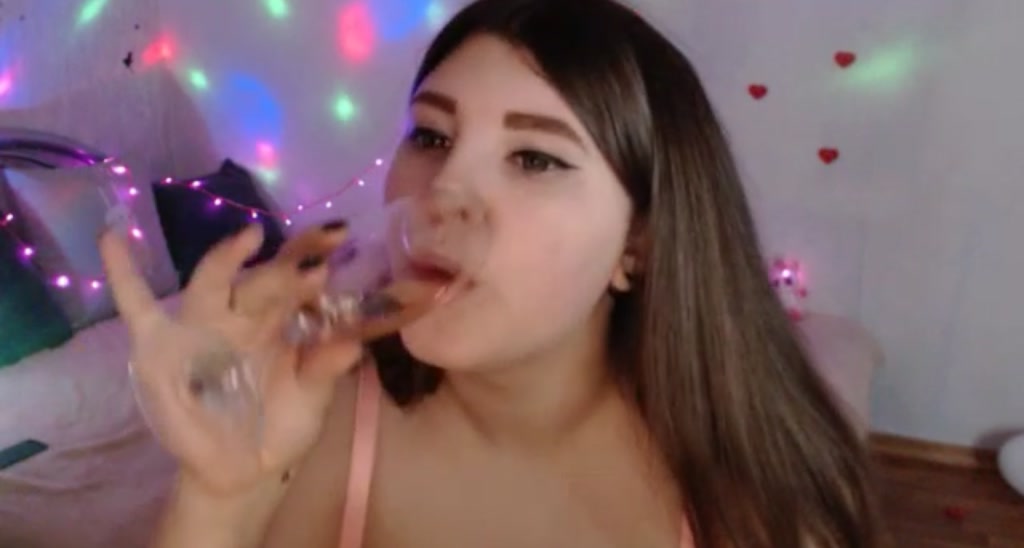 MiaBigBoobs video thumbnail