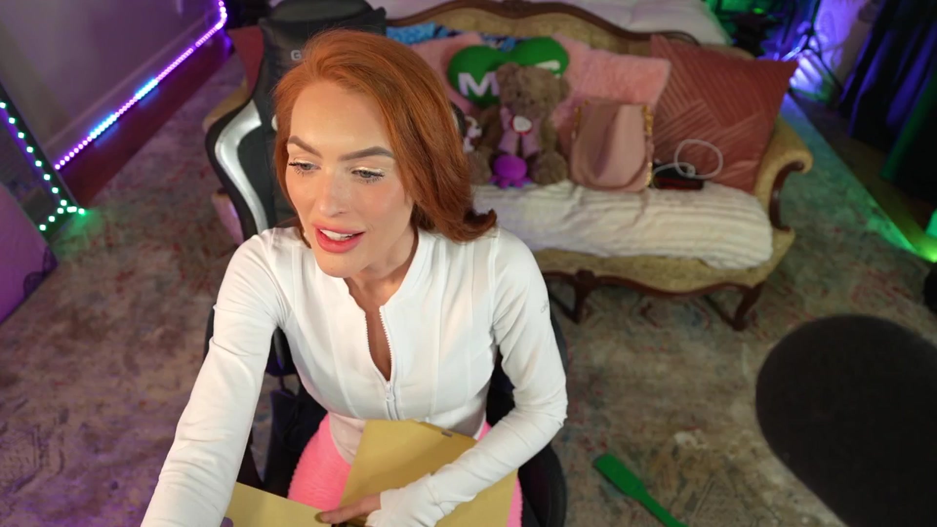 JennyBlighe video thumbnail