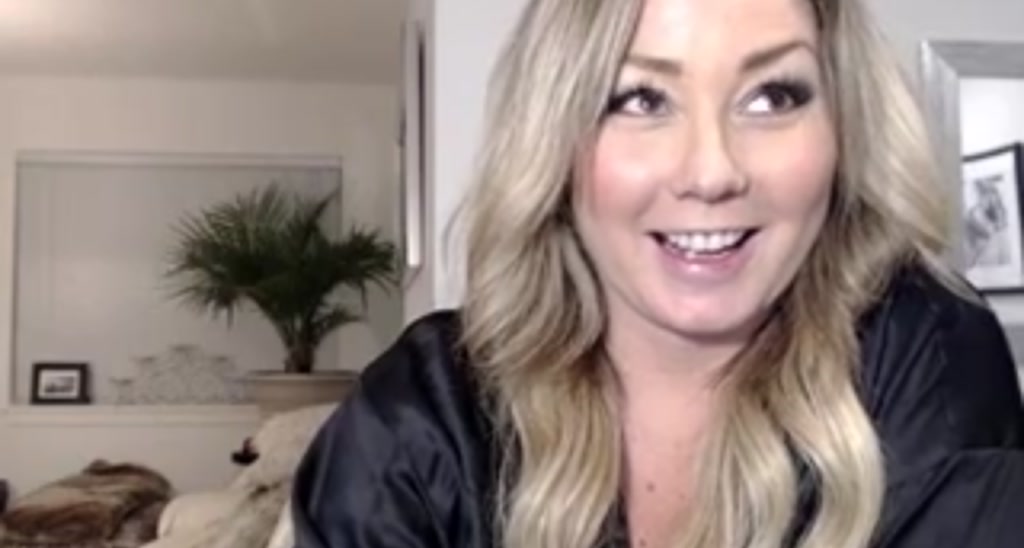 JuicyJamie_69 video thumbnail