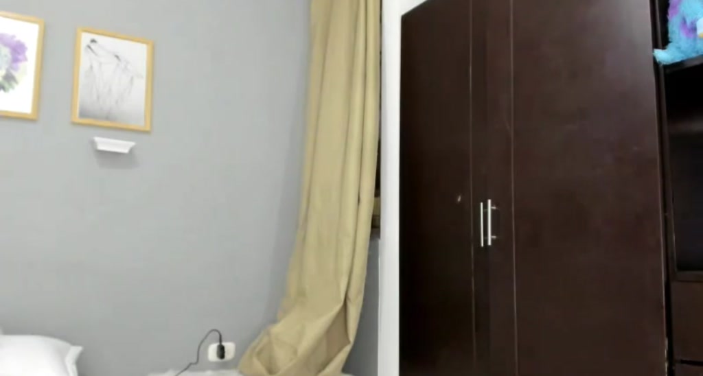 Sara_19 video thumbnail