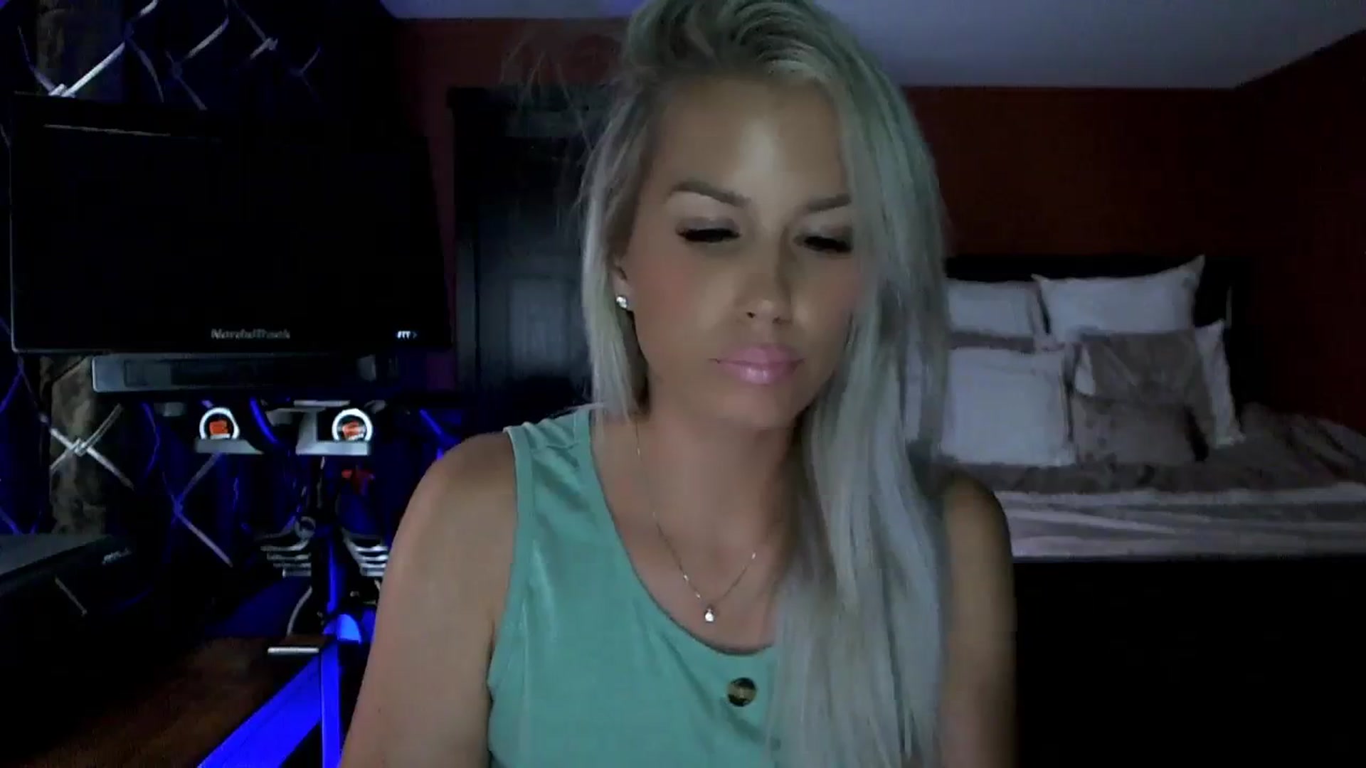 Cora9 video thumbnail