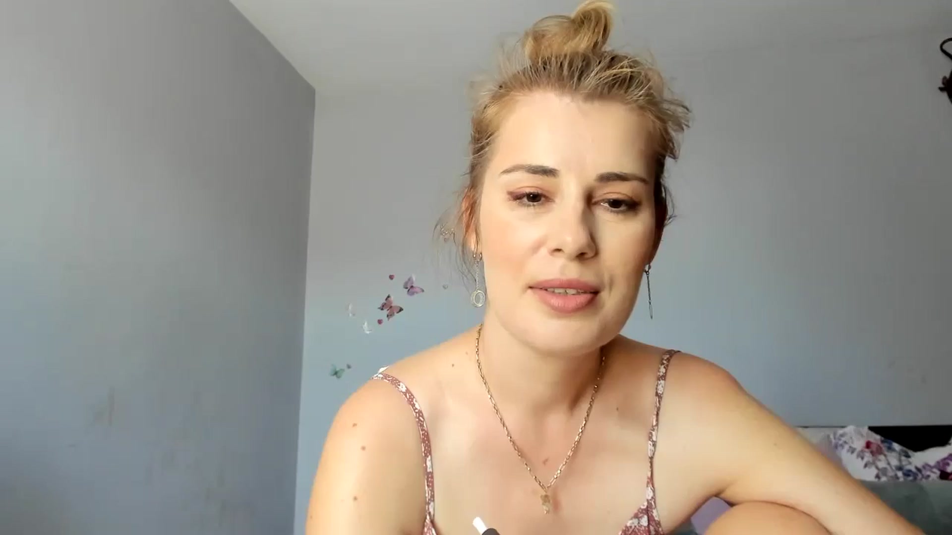 PrettyWomen31 video thumbnail