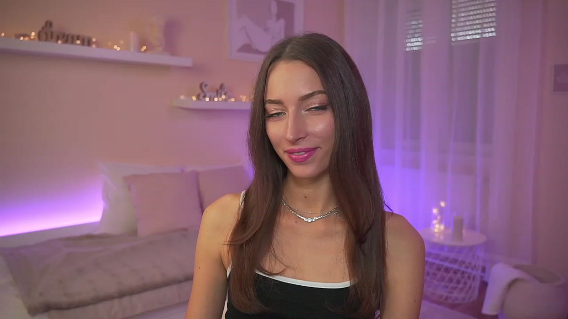 Emily_grey69 video thumbnail