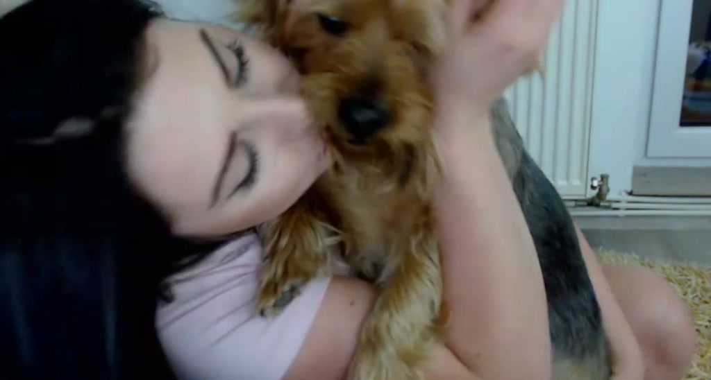 aLeDoll video thumbnail