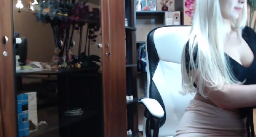 Innocentdoll_ video thumbnail