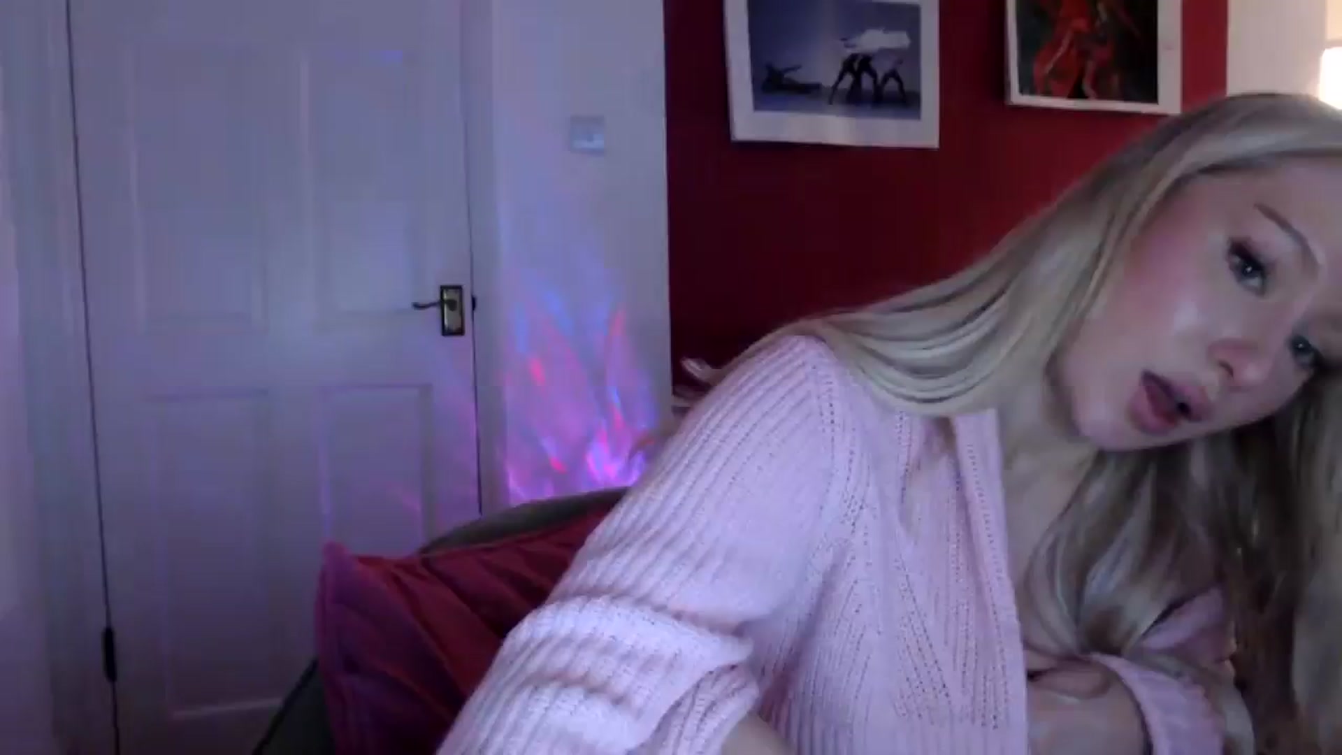 PetiteAvax video thumbnail