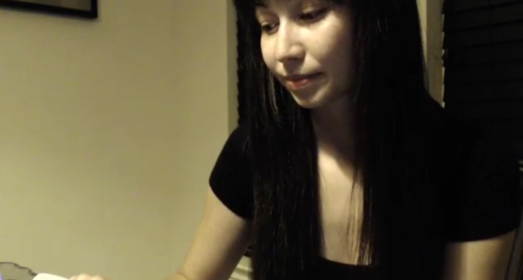 MiNNiE_B00M video thumbnail