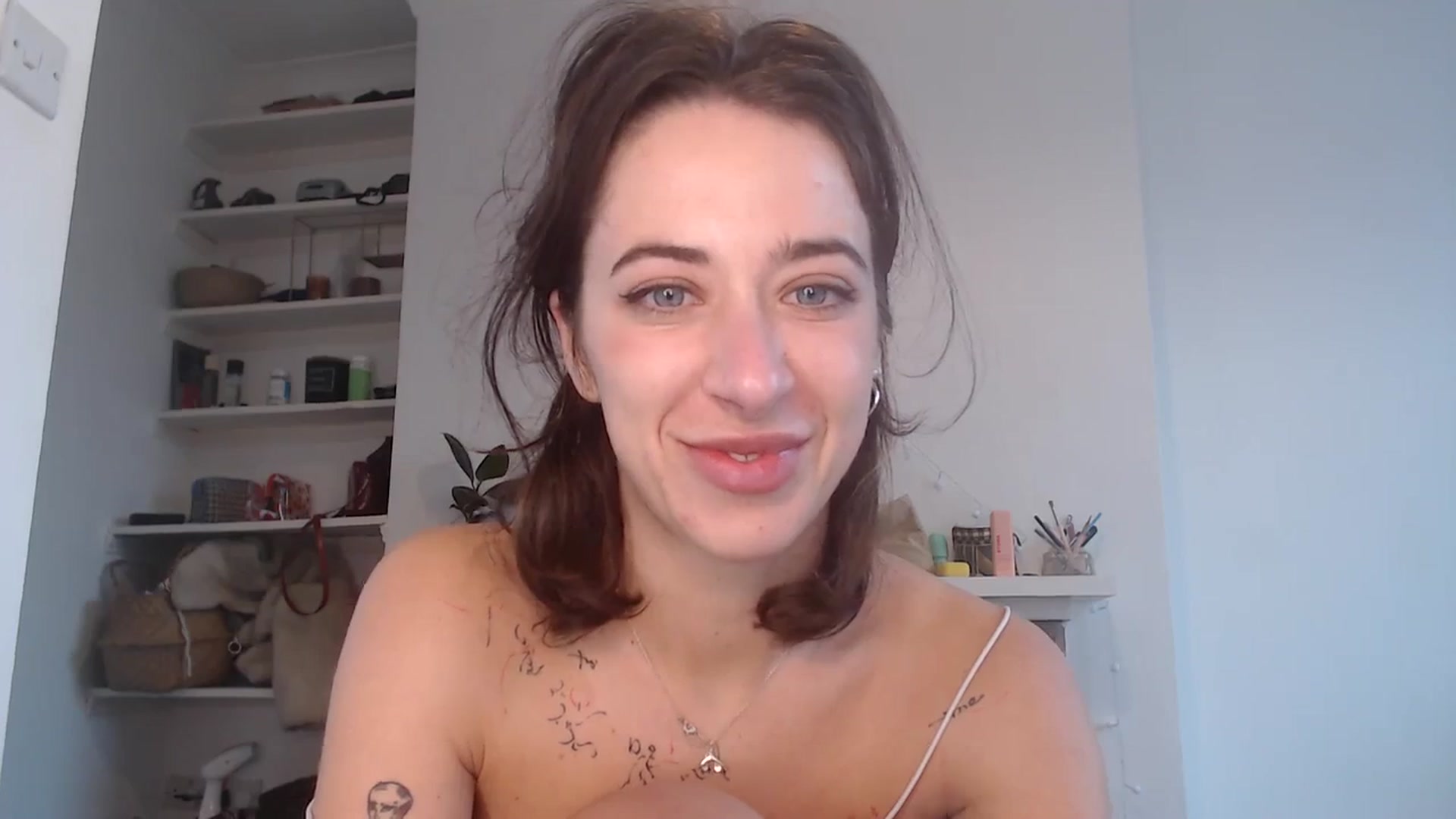 KlaraDelgado video thumbnail