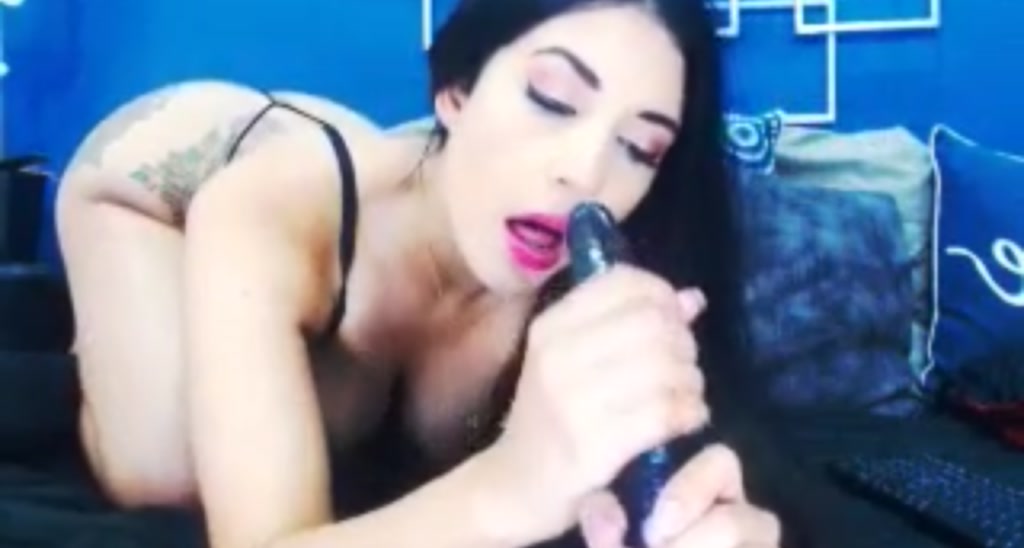 Mia_brooks video thumbnail