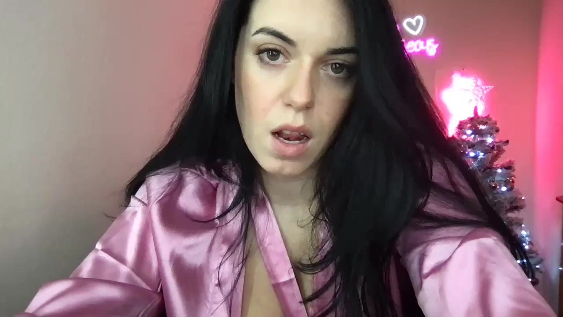 xoxEmilyxoxx video thumbnail