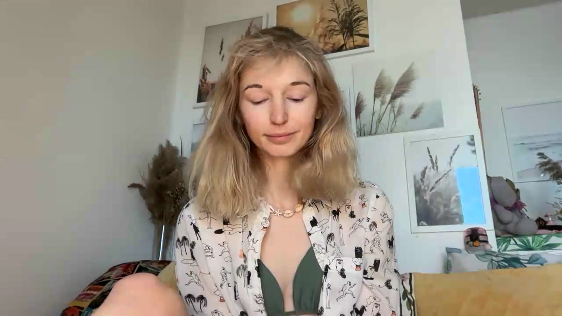 Alielli video thumbnail