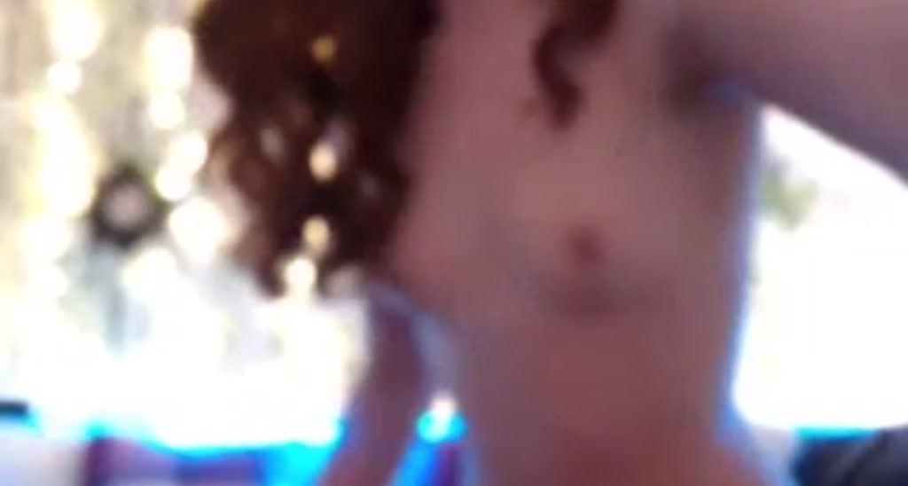 LunaRoux video thumbnail