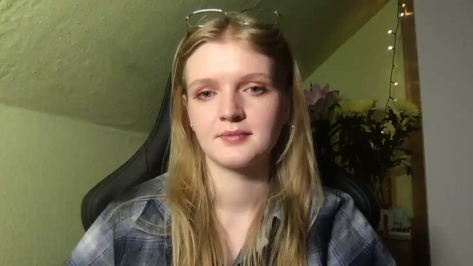 Lovely_Kitten video thumbnail