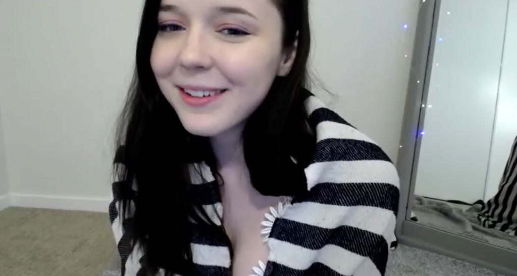 Mira_xo video thumbnail