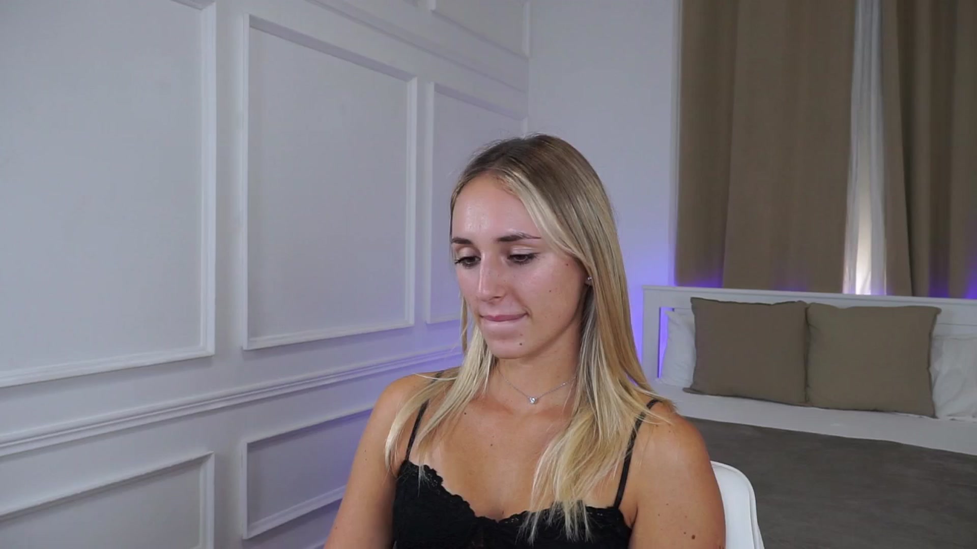 LenaaStar video thumbnail