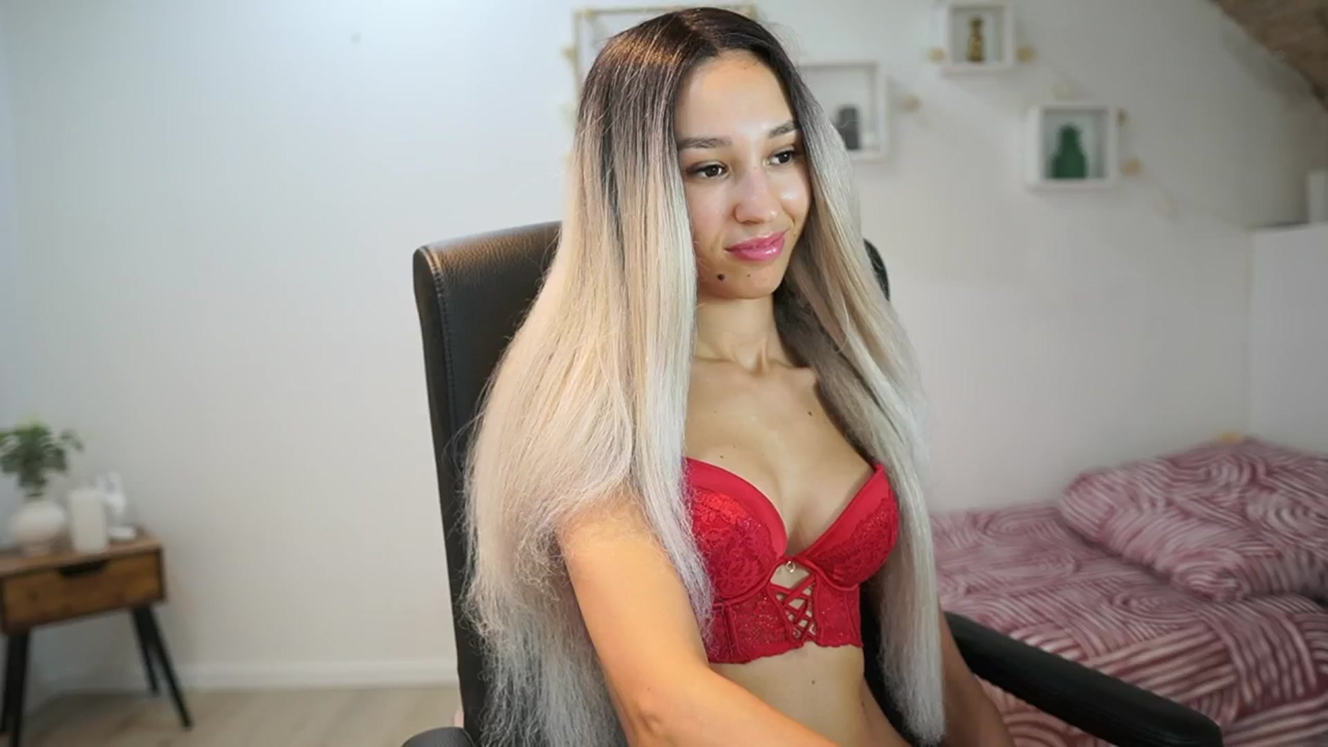 Amai__Liu video thumbnail