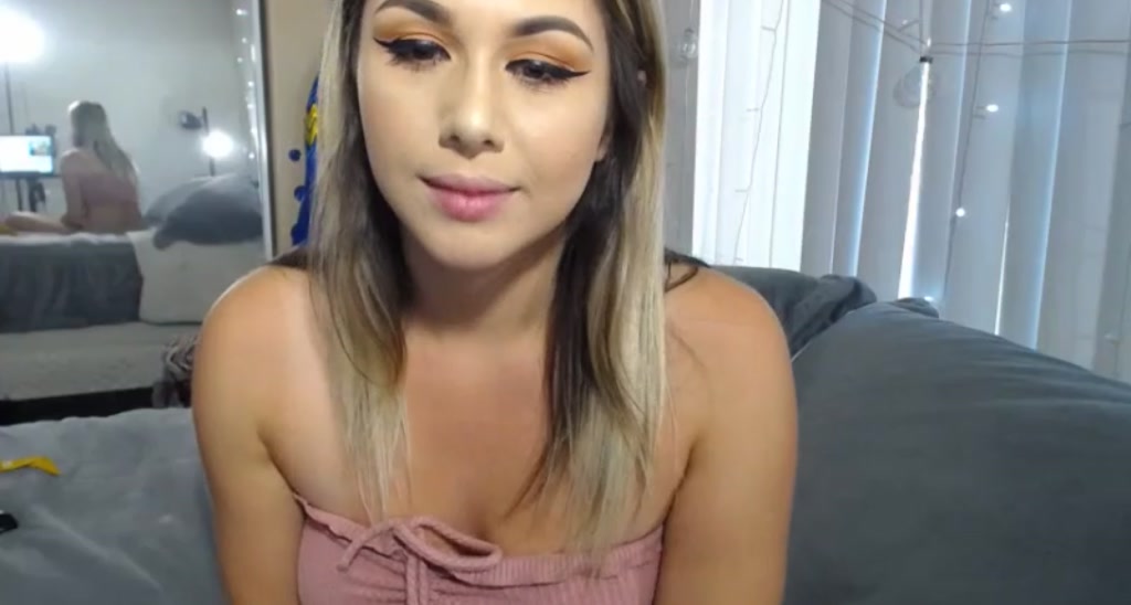 Bella_ivy video thumbnail