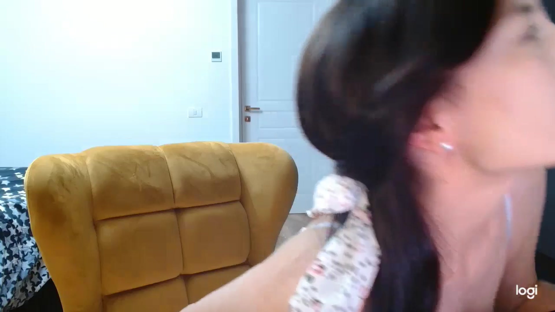 LoryBell video thumbnail