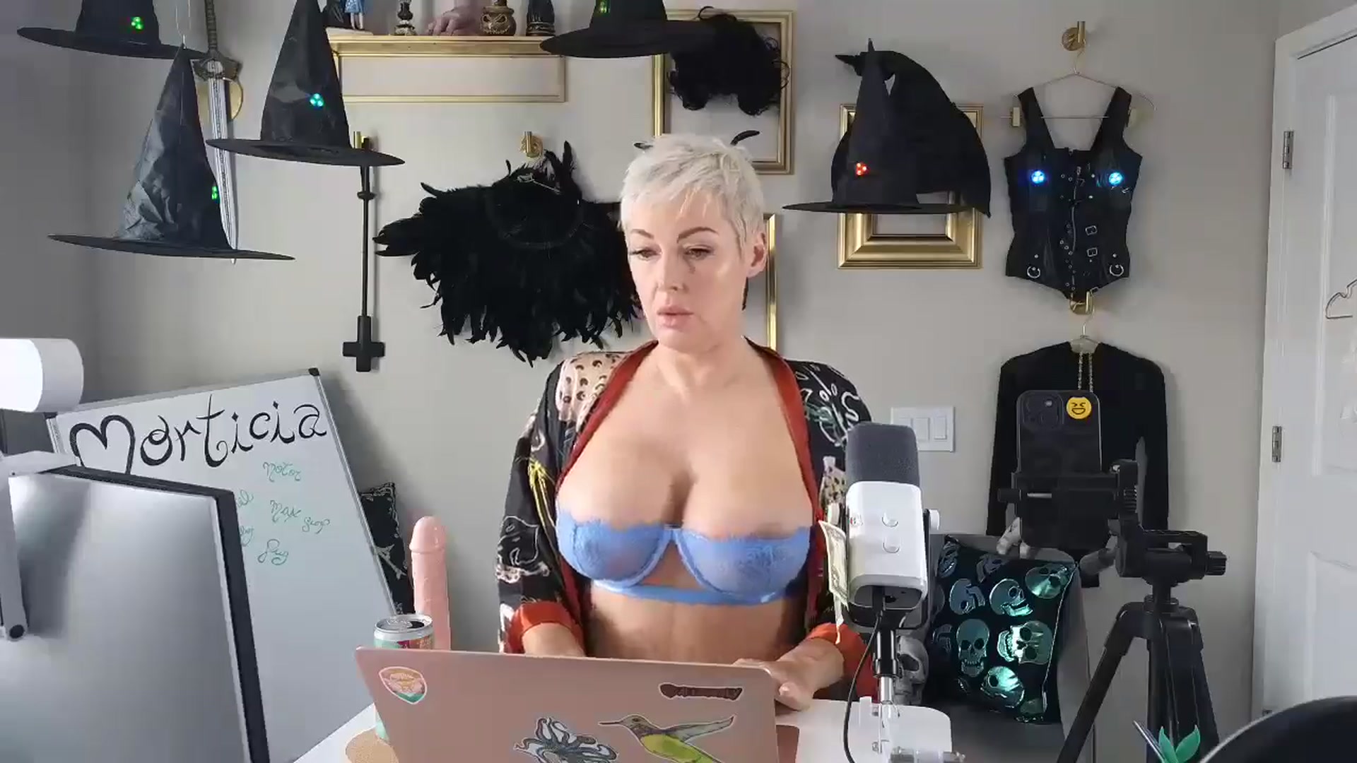Cassplay video thumbnail