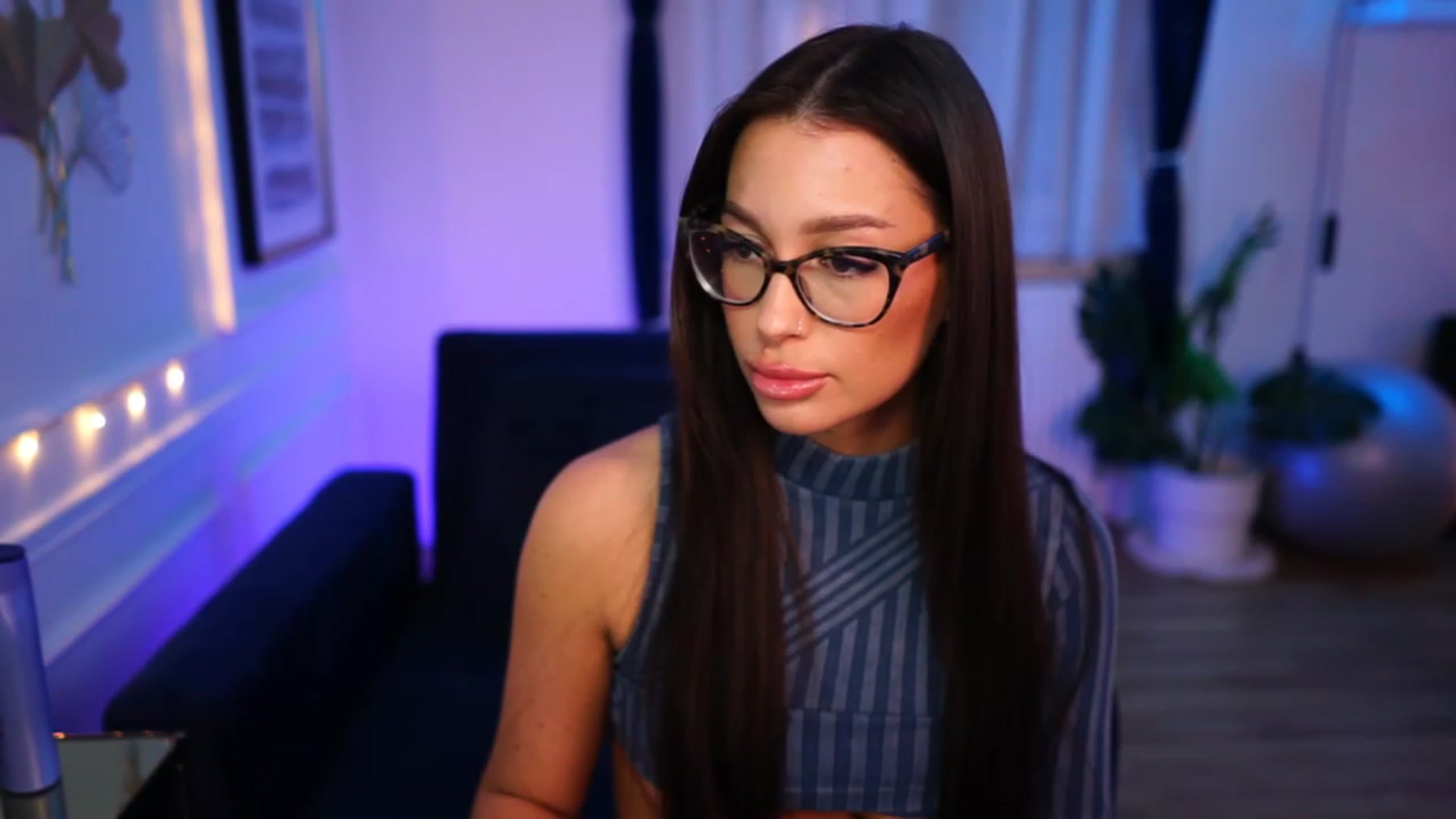 blueexstacey video thumbnail