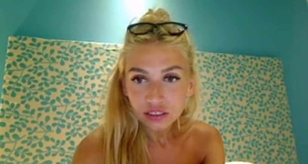 AlovelyYana video thumbnail