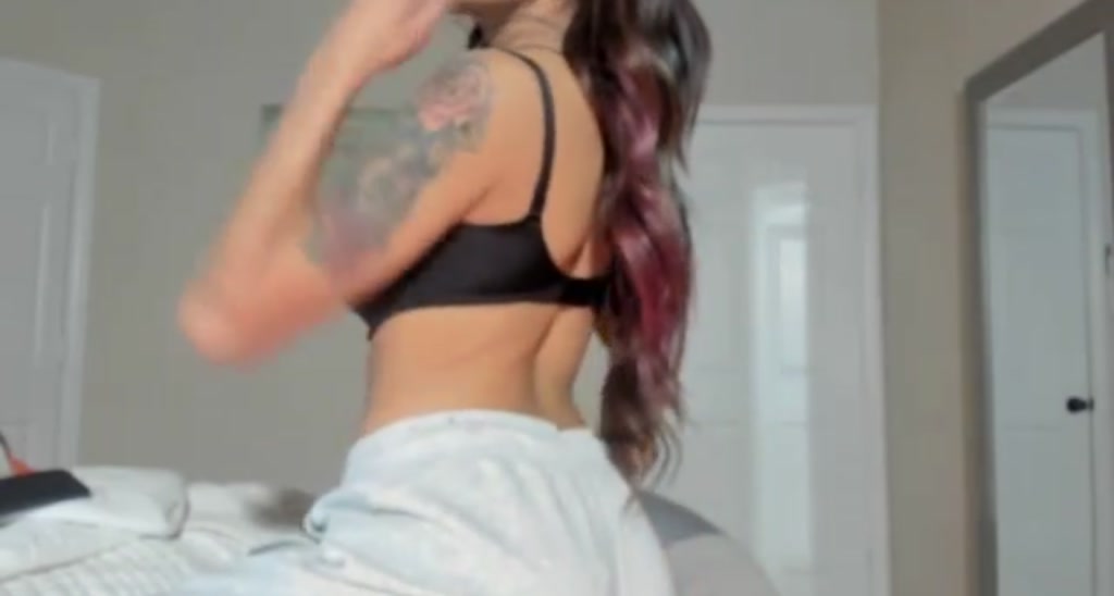 skylerlo video thumbnail