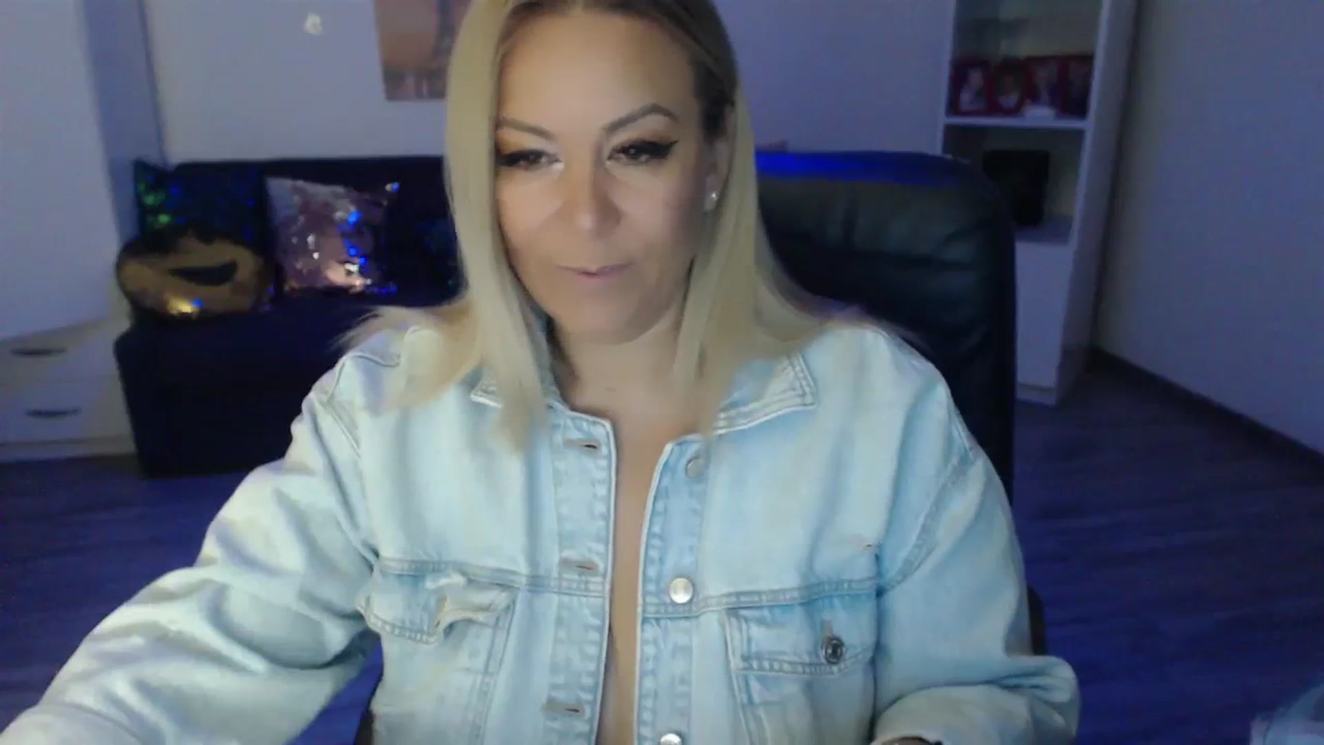 A_baby_Boo video thumbnail