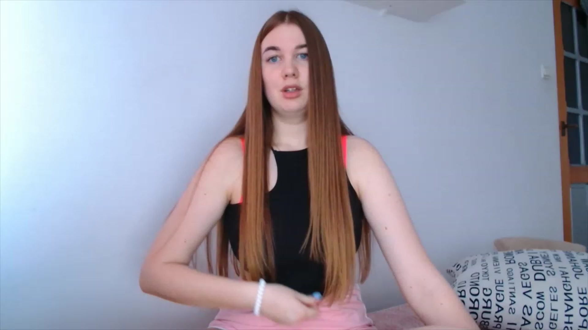 IFlowersGirl video thumbnail