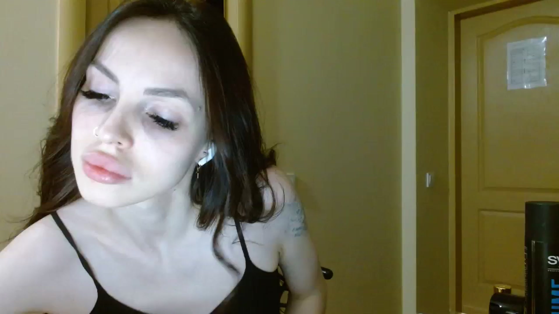 UGLYGIRL_ video thumbnail