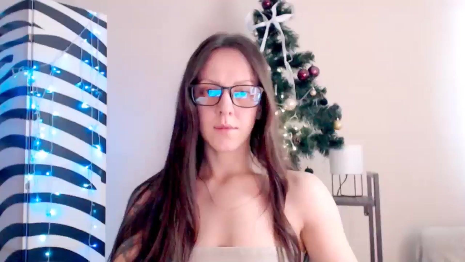 BareflySi video thumbnail