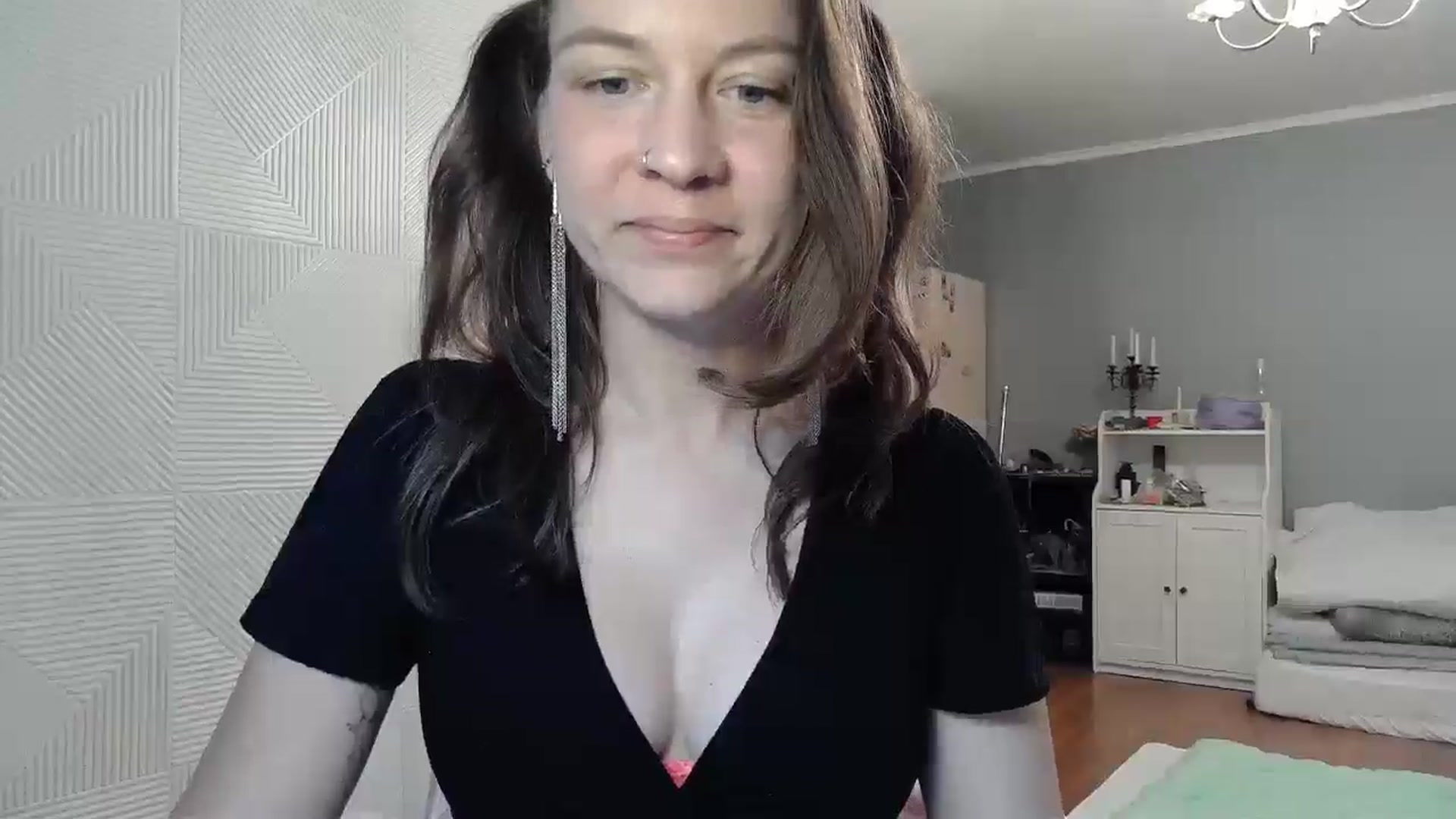 Qi_ra video thumbnail