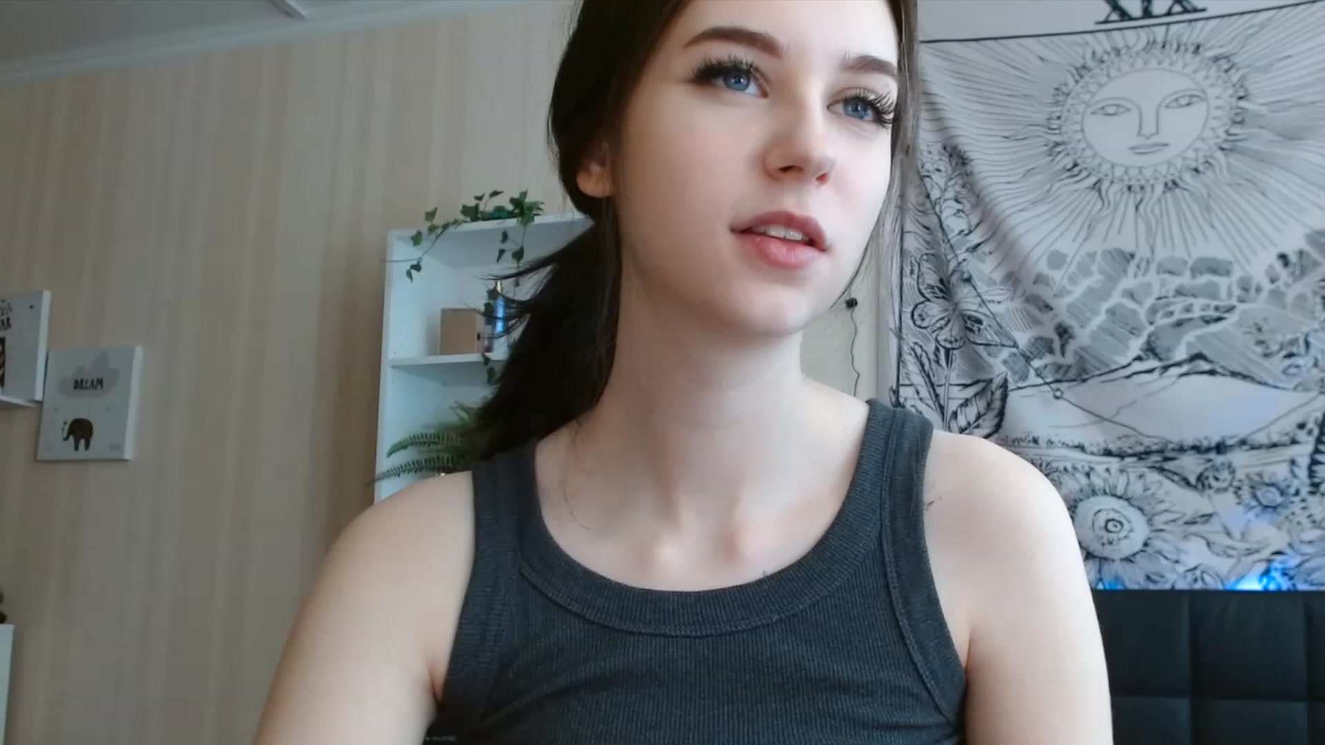 ElsieF_ video thumbnail