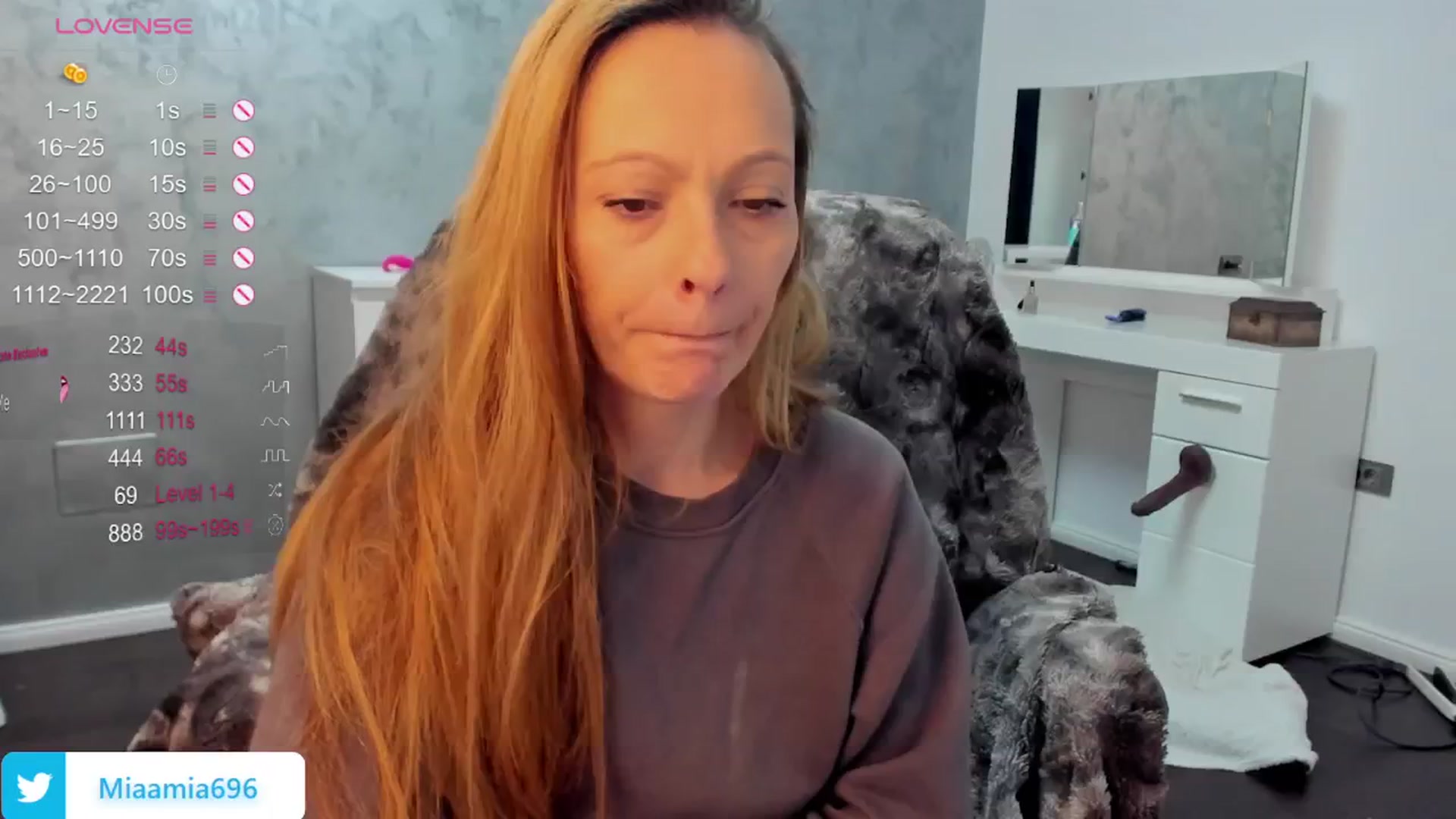 OhMyMiaa video thumbnail