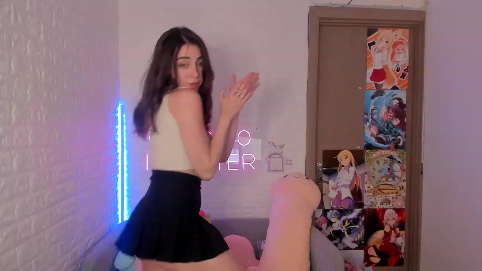 ElsaYoung video thumbnail