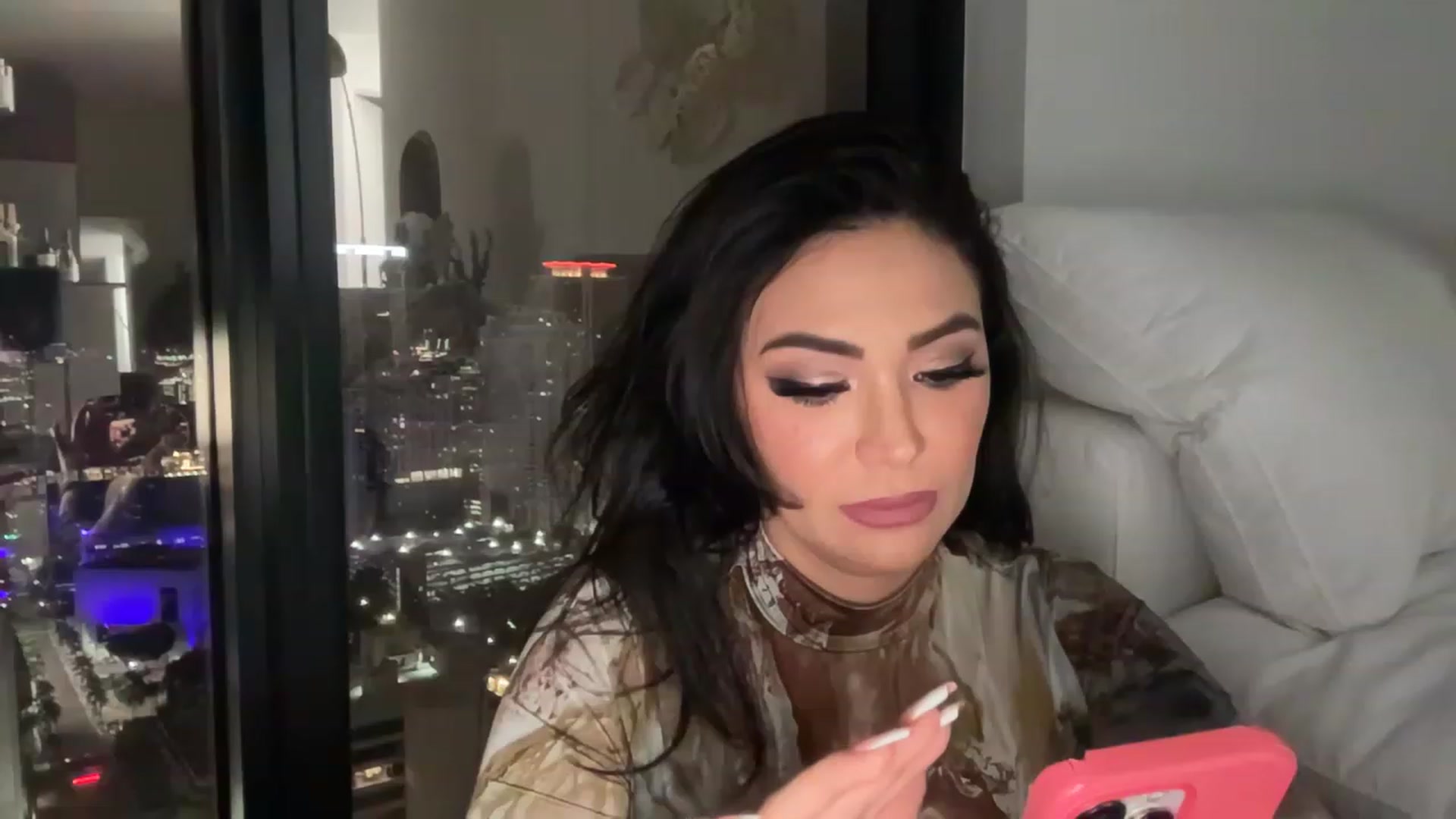 esmeralda_bel video thumbnail