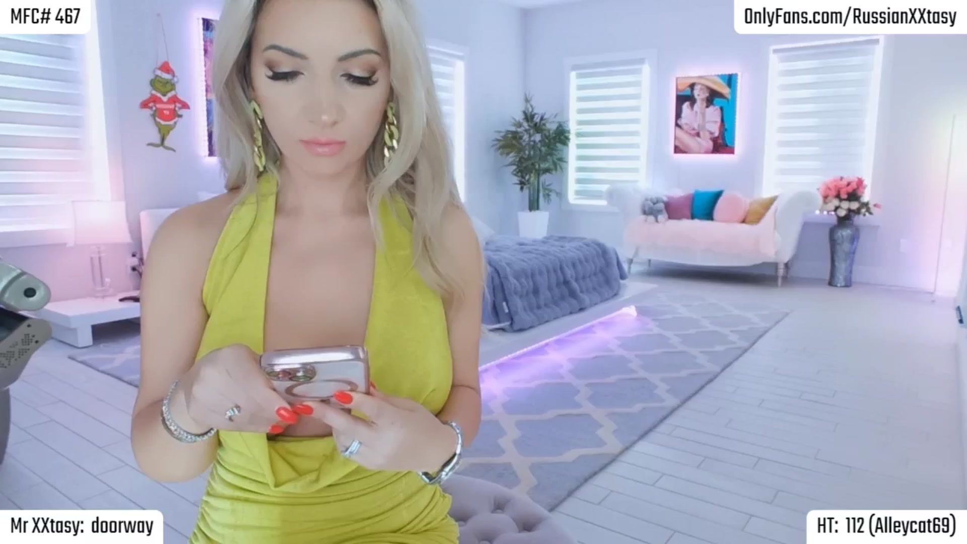 RenyXXtasy video thumbnail