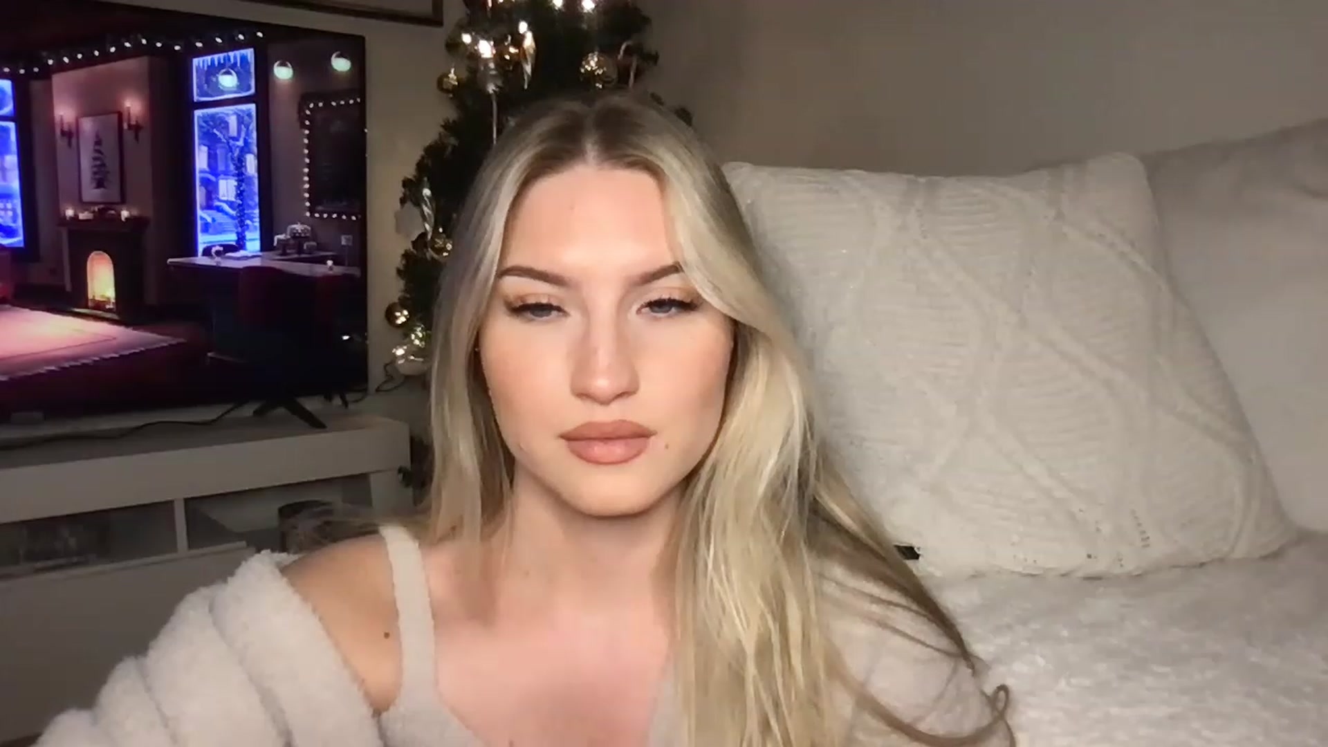 Thezabrina video thumbnail