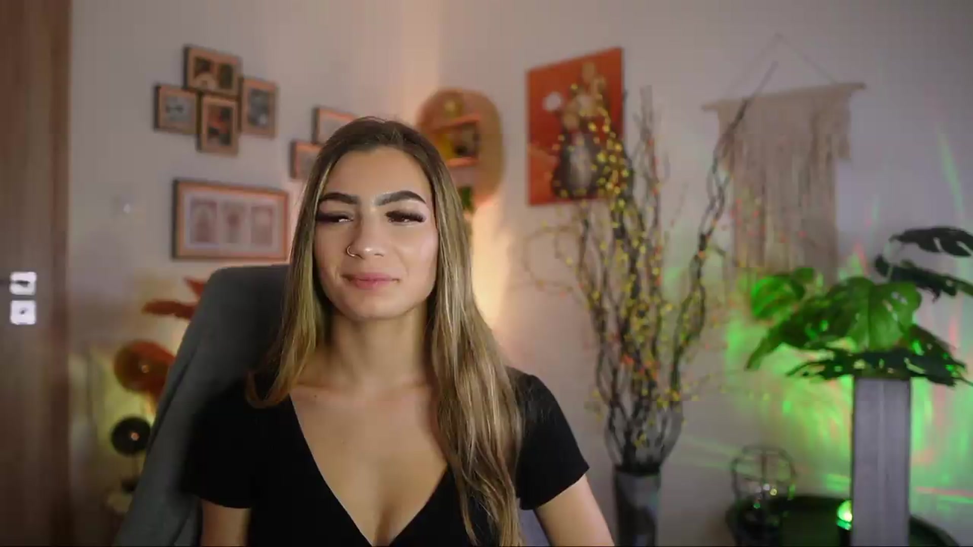 Anna_Brie video thumbnail