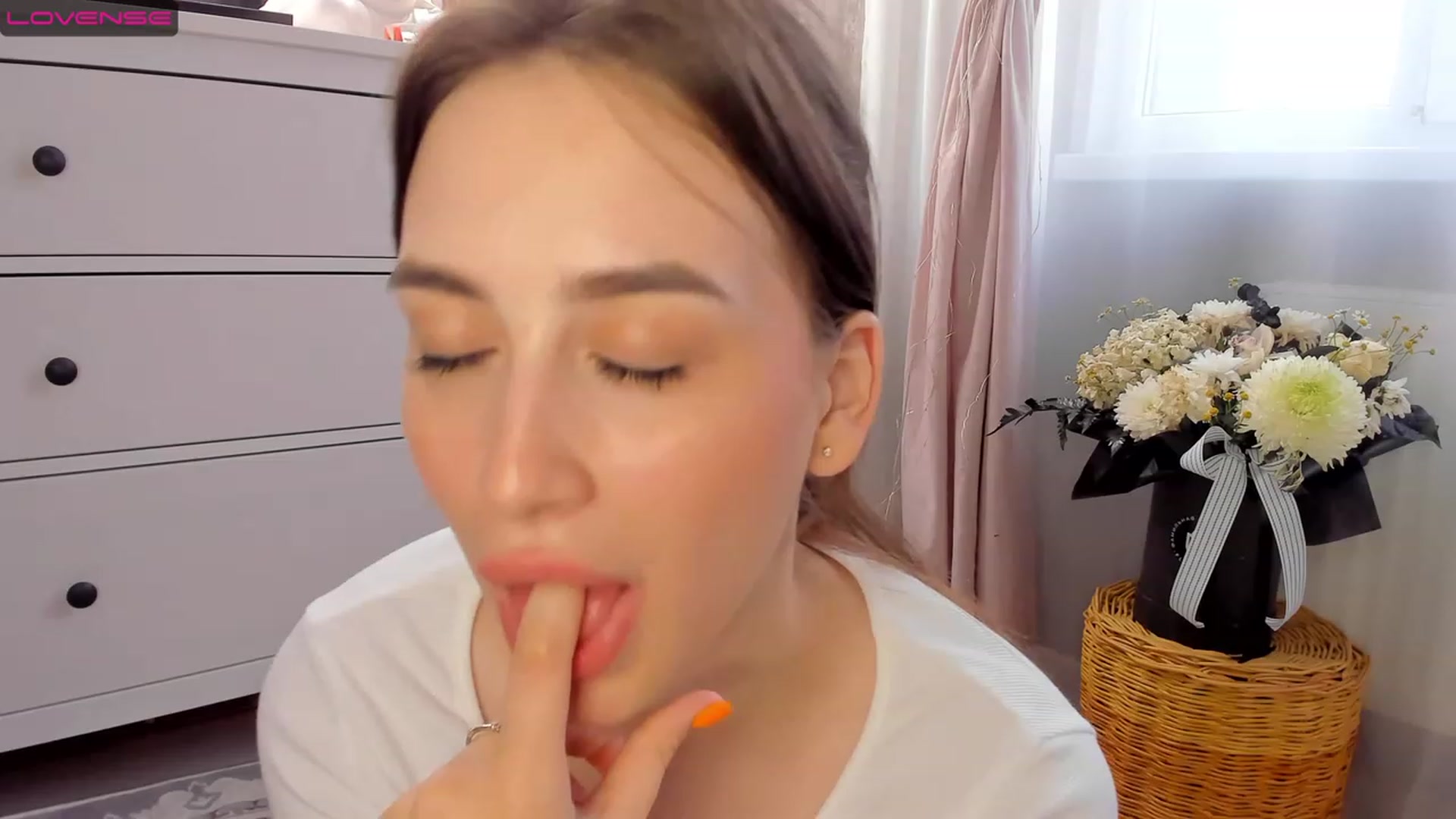 Lanna_Rhoades video thumbnail