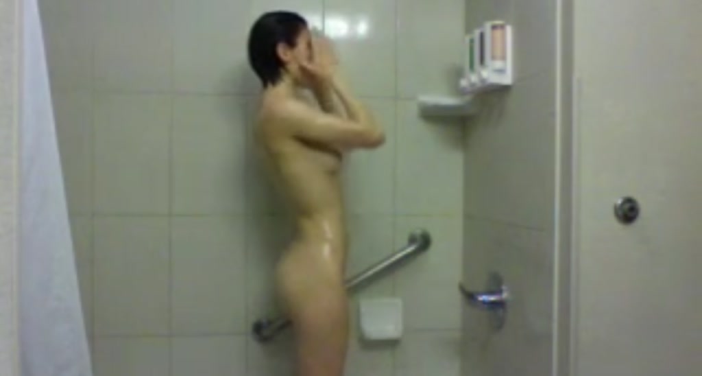 le_lea video thumbnail