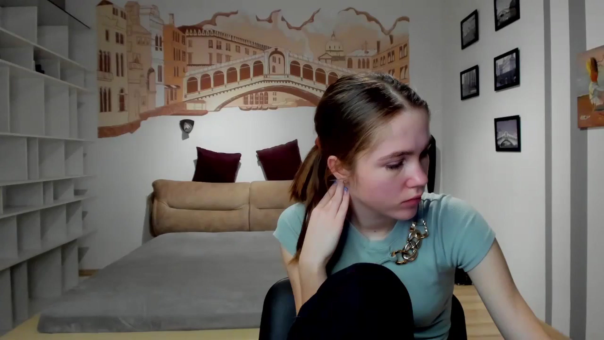 Kate_Lewiss video thumbnail