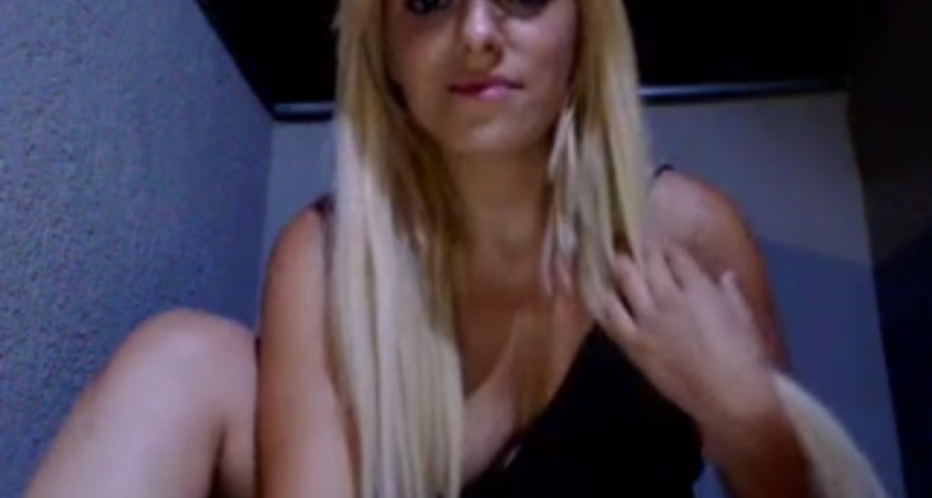 AwesomeBlonde video thumbnail