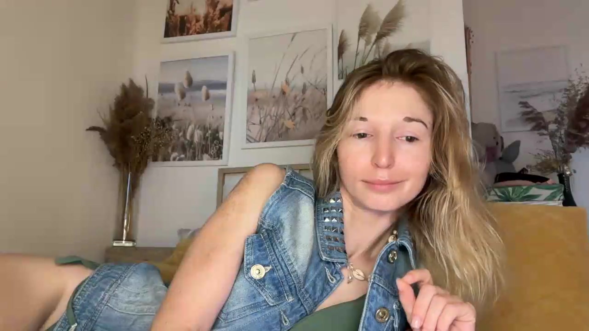 Alielli video thumbnail